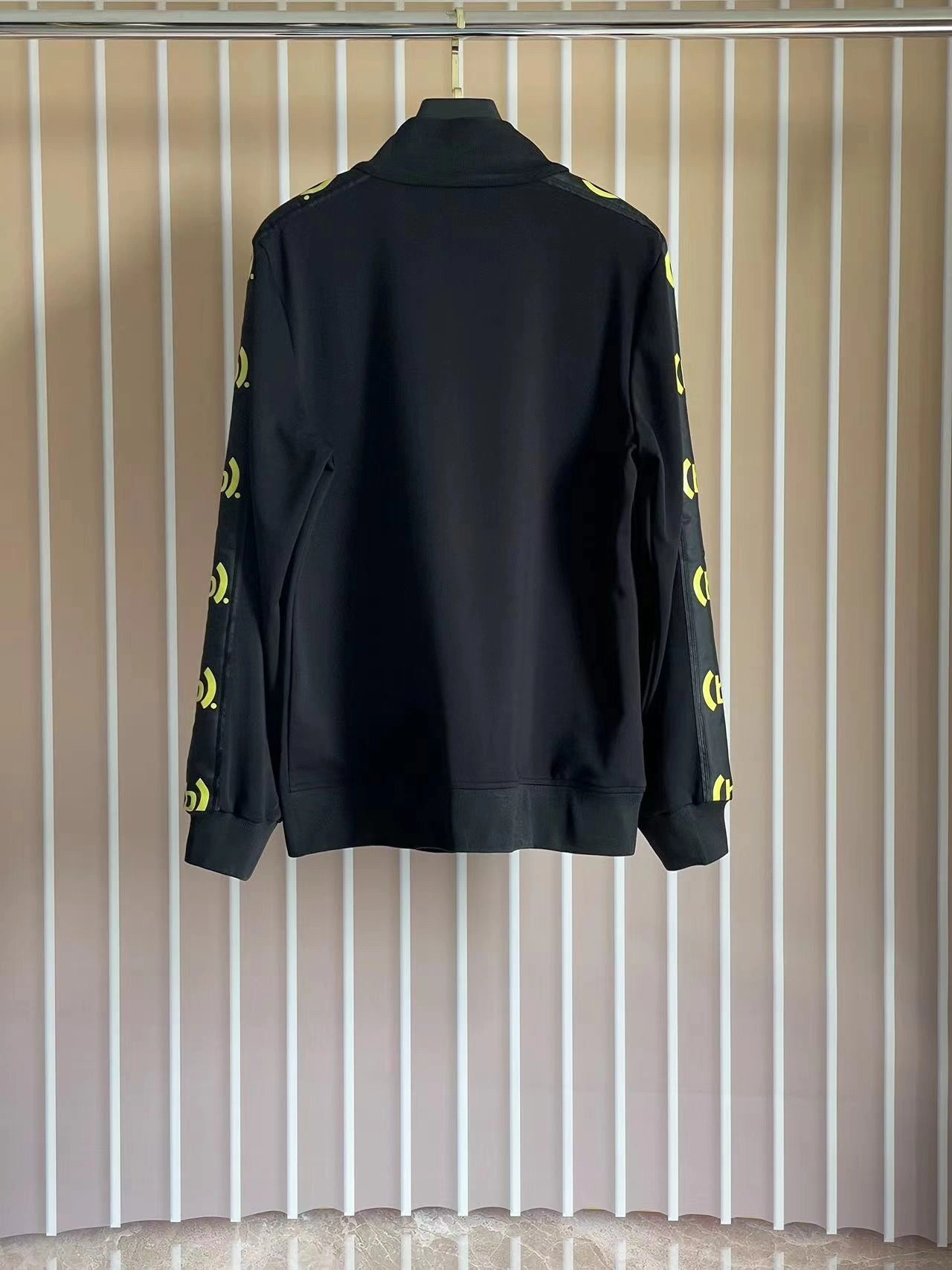 wg.luxury-- 6iv593hy item:E-F409B2405